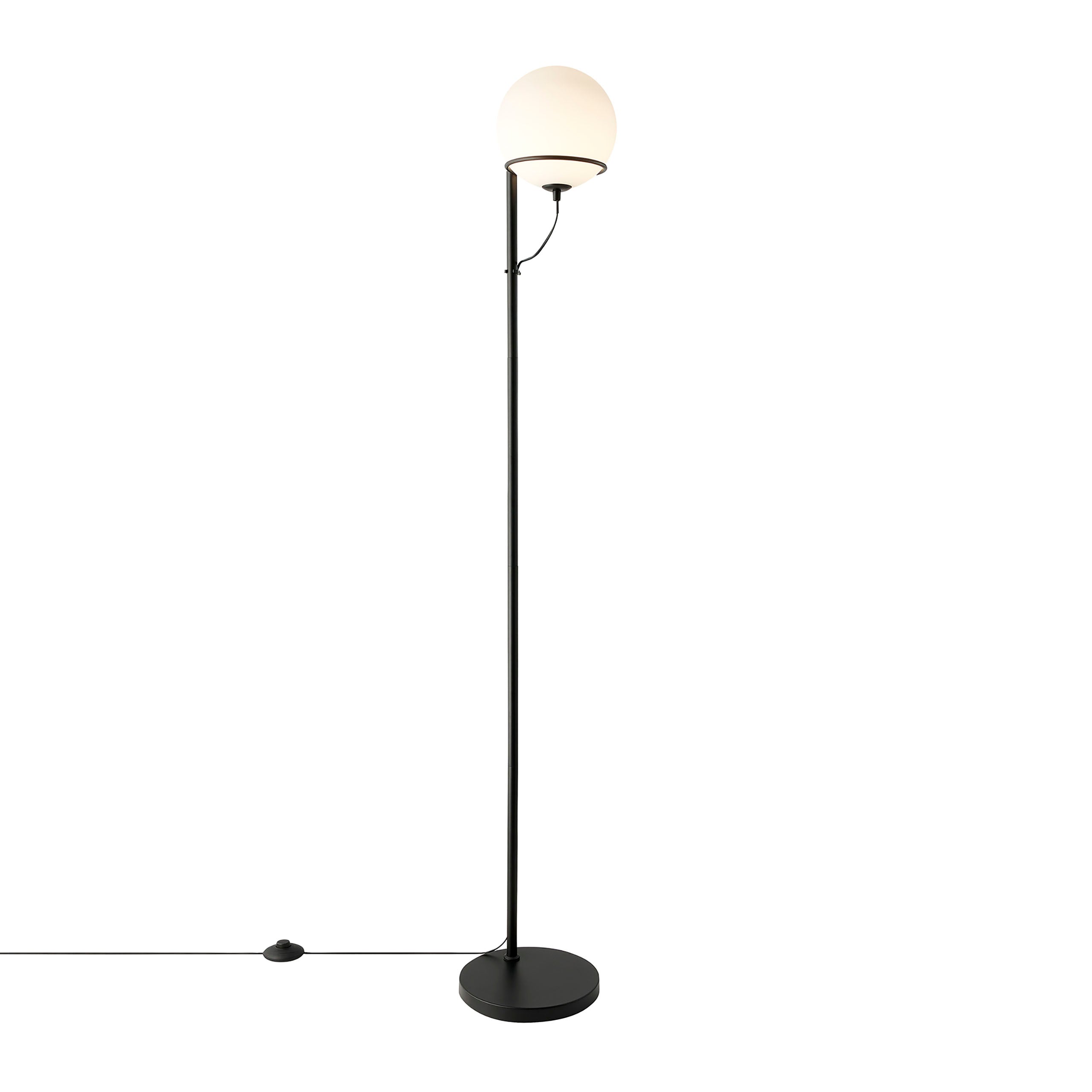 Wilson golvlampa svart/opalvit