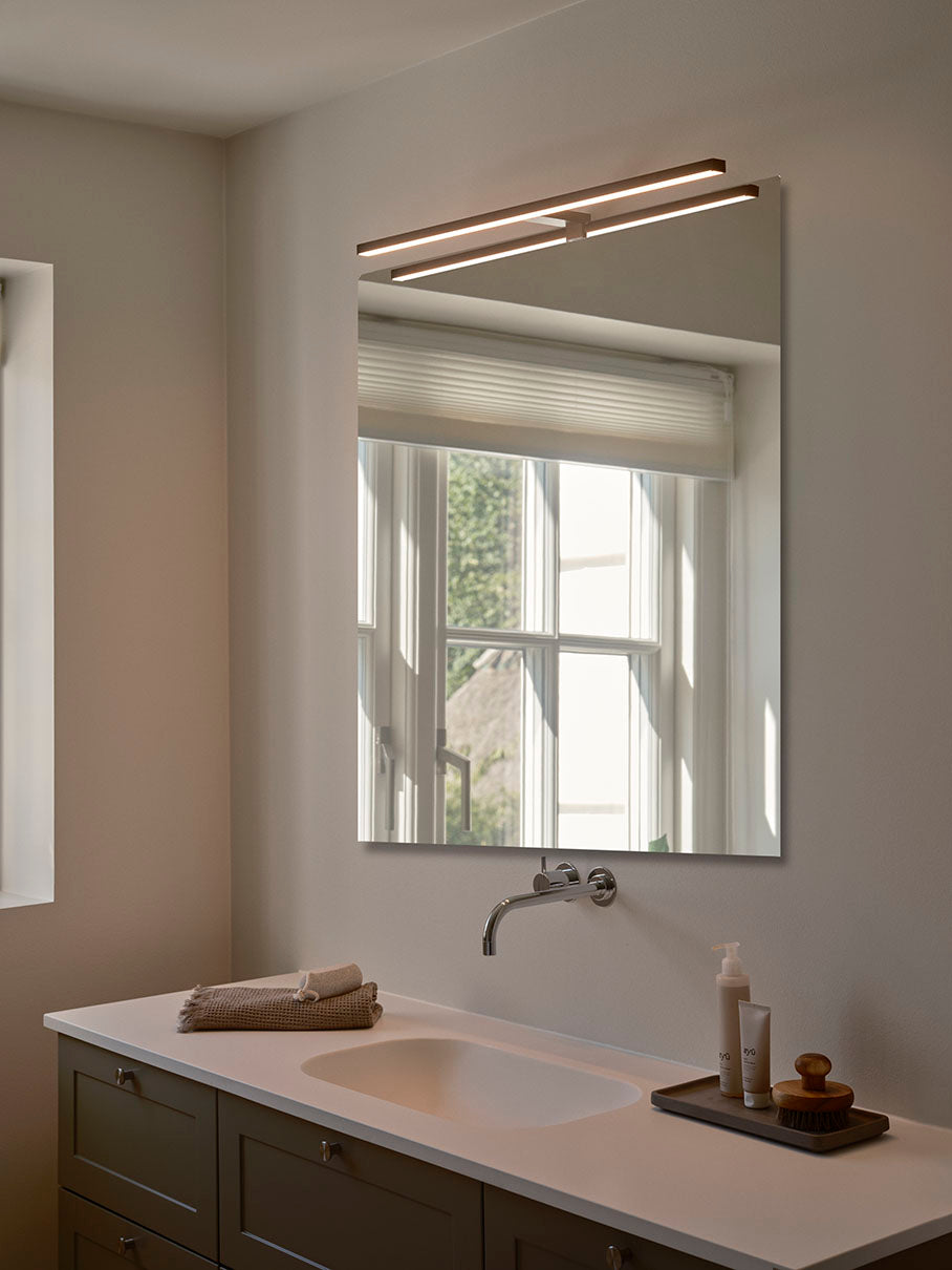 Marlee 80 LED-väggarmatur 3000K IP44 svart