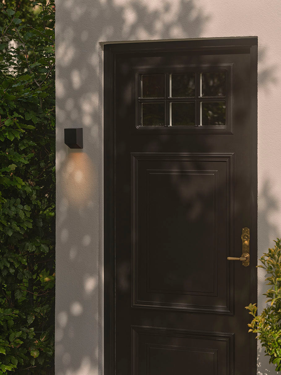 Nico Square vägglampa svart