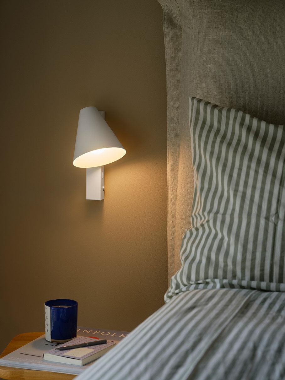 Wilmer seinävalaisin valkoinen