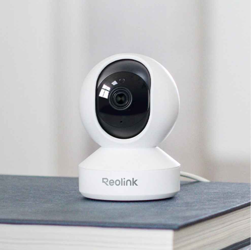Reolink E1 Pro AI 5MP PT Auto Tracking WiFi kamera sisäkäyttöön