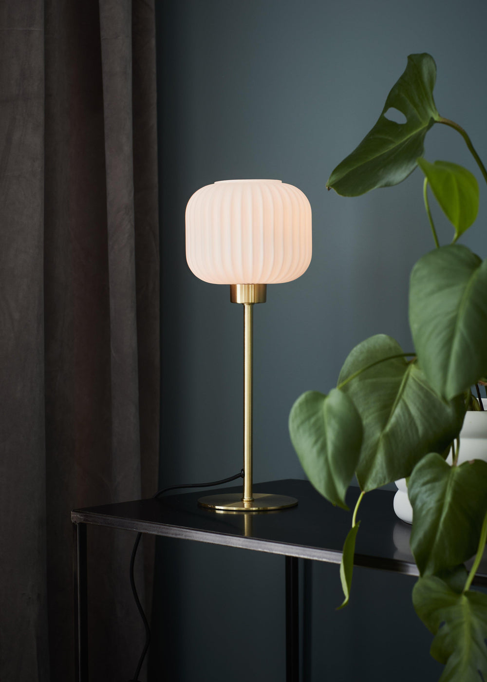 Sober pöytävalaisin