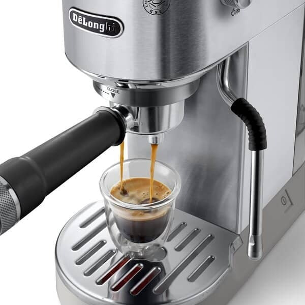 DeLonghi Dedica Duo EC890.M -espressokeitin 2