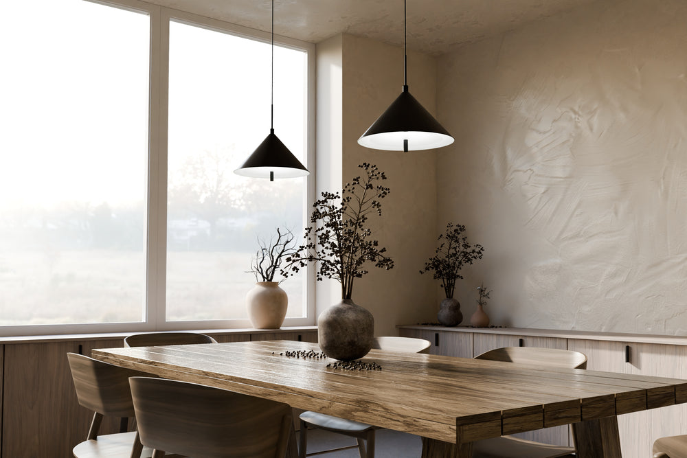 Jolie riippuvalaisin musta