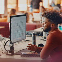 Poly Voyager Focus 2 -Bluetooth-kuulokemikrofoni, Microsoft Teams -sertifioitu (9T9J4AA) – kuva 3