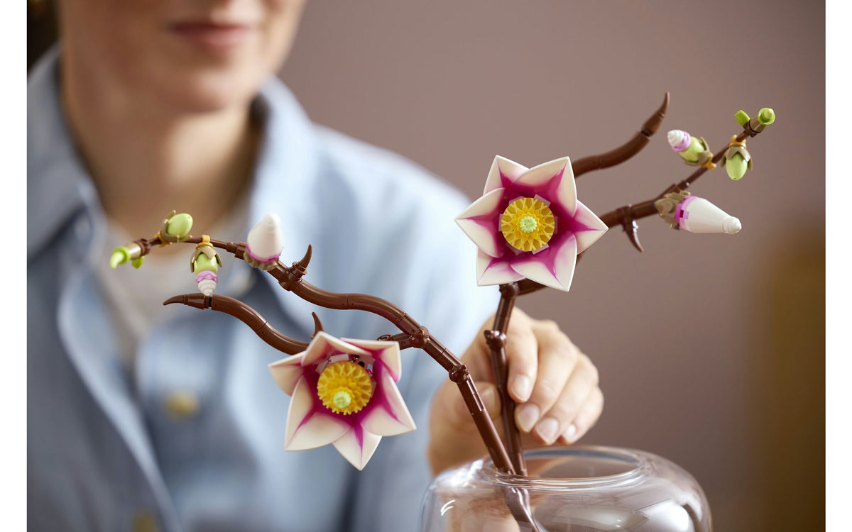 LEGO Botanicals 11510 Magnolian oksat, kuva 10