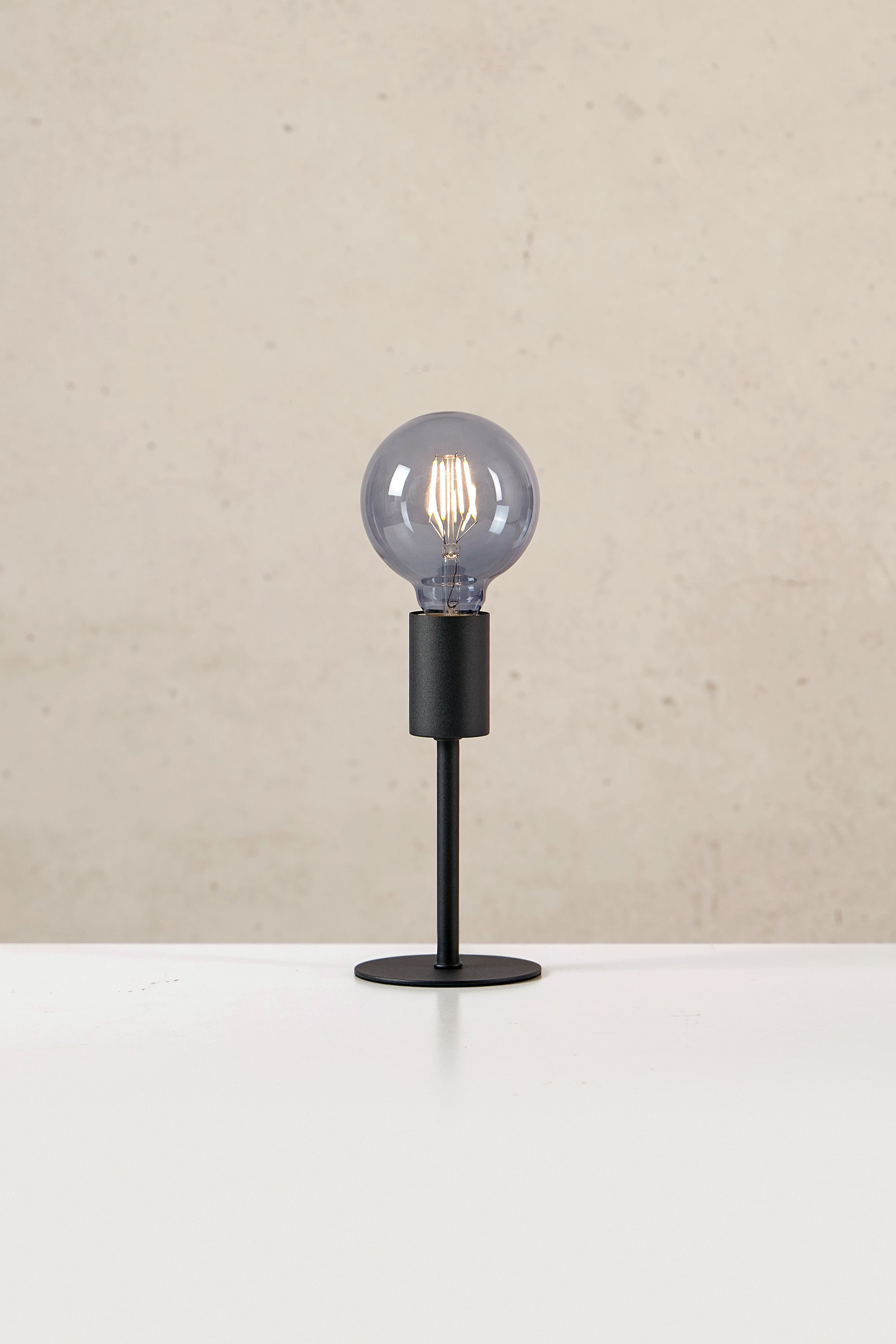 CIELO bordslampa 1L Sandy Black