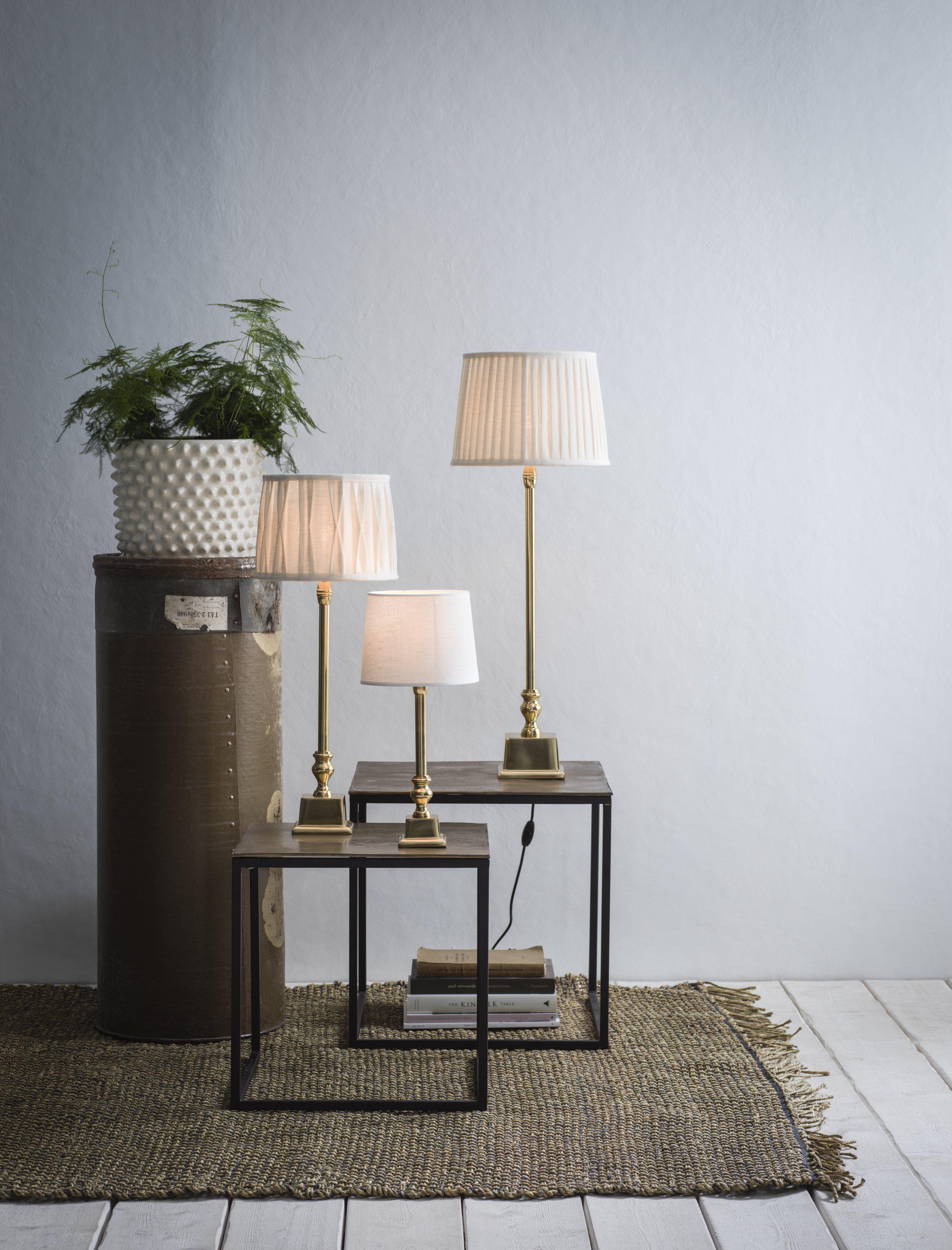Linné Lampfot