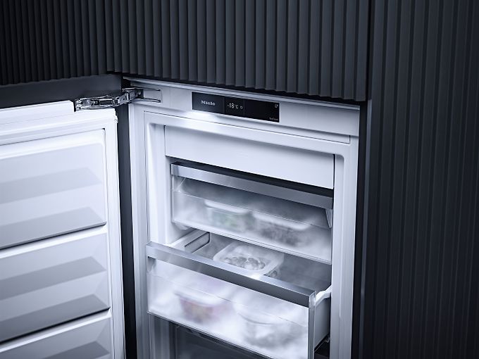 Miele FNS 7770 E frysskåp integrerbart