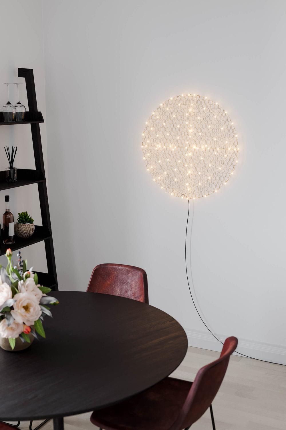 Hayden wall lamp black