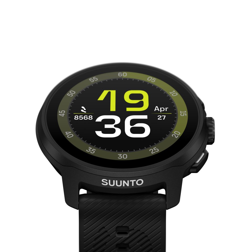 Suunto Run urheilukello, 46 mm, All Black silikonirannekkeella