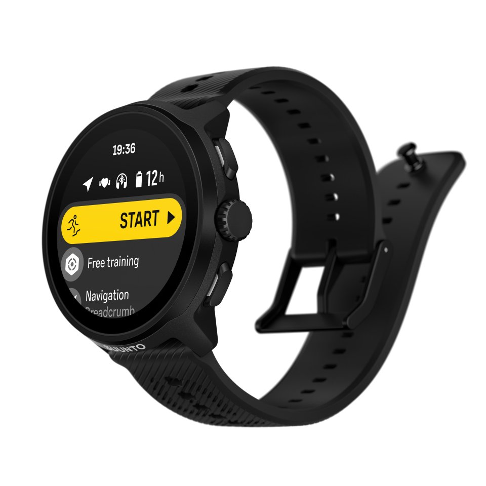 Suunto Run urheilukello, 46 mm, All Black silikonirannekkeella