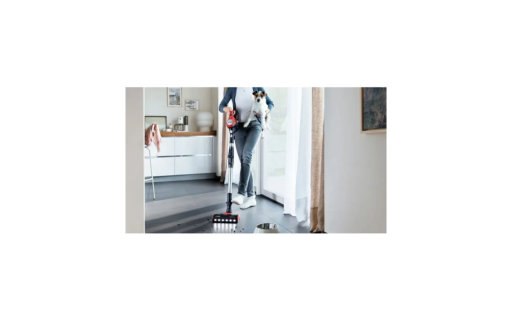 Bosch Unlimited 7 ProAnimal BCS711PET skaftdammsugare, röd