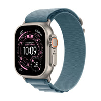 Apple Watch Ultra 3 (GPS + Cellular) 49 mm luonnonvaalea titaanikuori ja vaaleansininen Alpine-ranneke, keskikokoinen