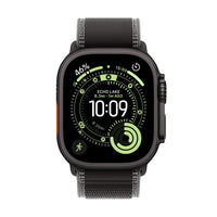 Apple Watch Ultra 3 (GPS + Cellular) 49 mm musta titaanikuori ja musta Trail-ranneke, M/L