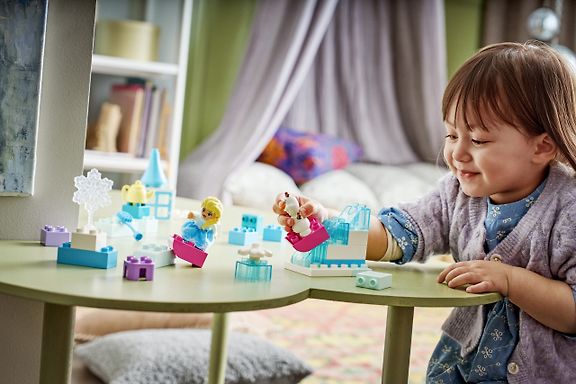 LEGO DUPLO Disney 10462 – Elsa, Olaf ja luovuuden Frozen-laatikko – kuva 6