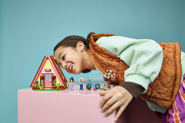 LEGO Friends 42682 – Mökki luonnon helmassa – kuva 8