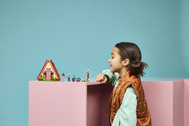 LEGO Friends 42682 – Mökki luonnon helmassa – kuva 10
