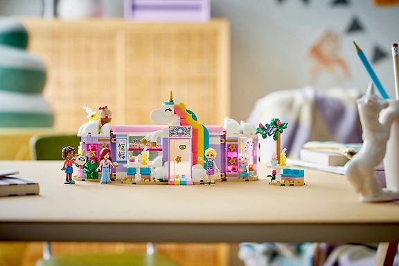 LEGO Friends 42684 Unelmien yksisarviskahvila – kuva 6