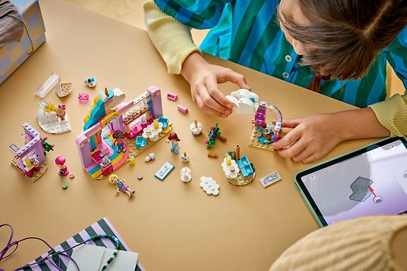 LEGO Friends 42684 Unelmien yksisarviskahvila – kuva 5