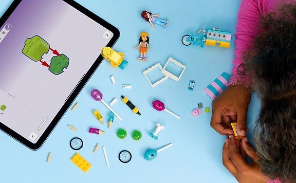 LEGO Friends 42692 Jäätelö‑ ja ilmapallokoju – kuva 10