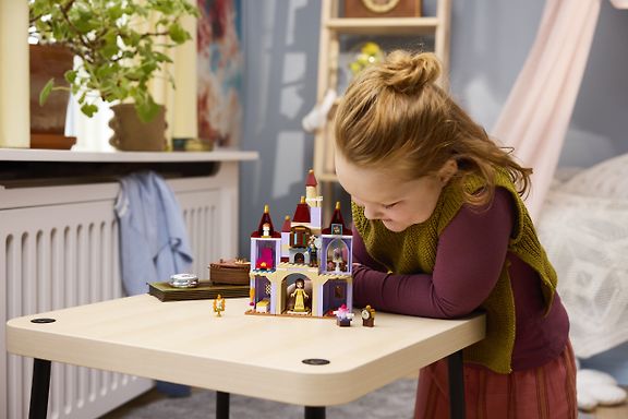 LEGO Disney Princess 43289 – Kaunottaren ja hirviön lumottu linna – kuva 8