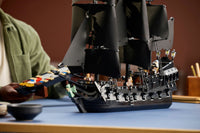 LEGO Icons 10365 Kapteeni Jack Sparrow’n merirosvolaiva – kuva 6
