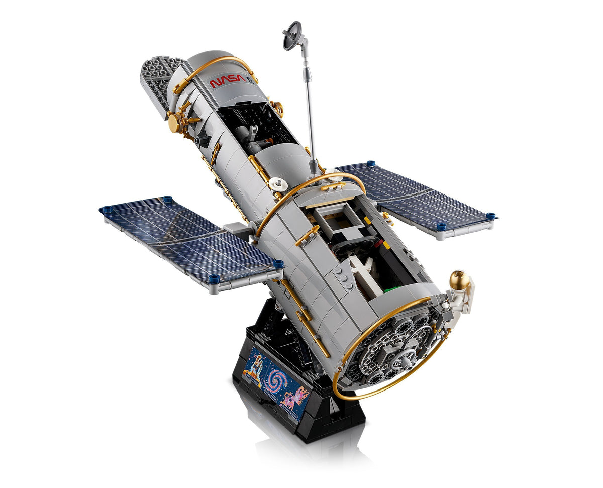 LEGO Icons 11382 Hubble avaruusteleskooppi – kuva 7