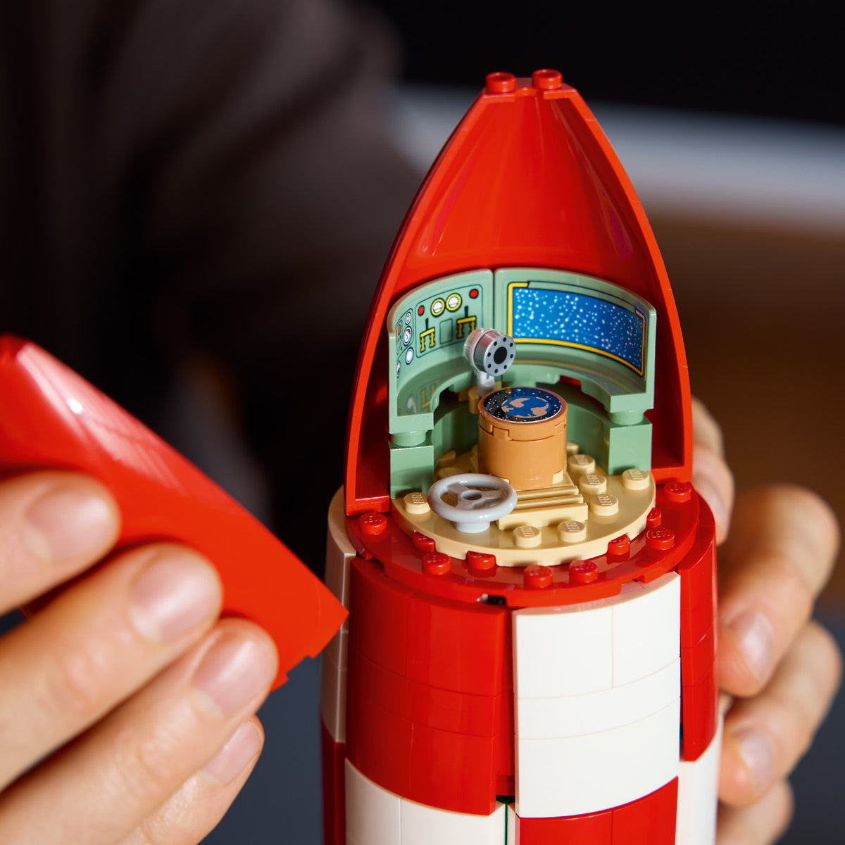 LEGO Ideas 21367 Tintin-kuuraketti – kuva 3