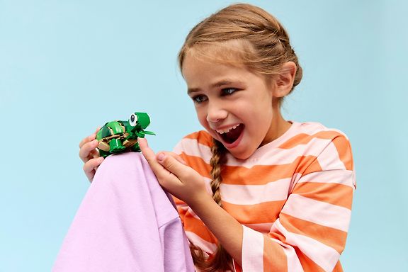 LEGO Creator 31377 Kilpikonna ja lumpeenkukka 3in1 – kuva 7