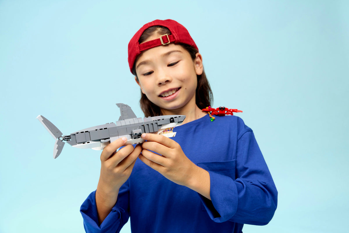 LEGO Creator 31381 Hurja hai ja aarrearkku 3in1 – kuva 6