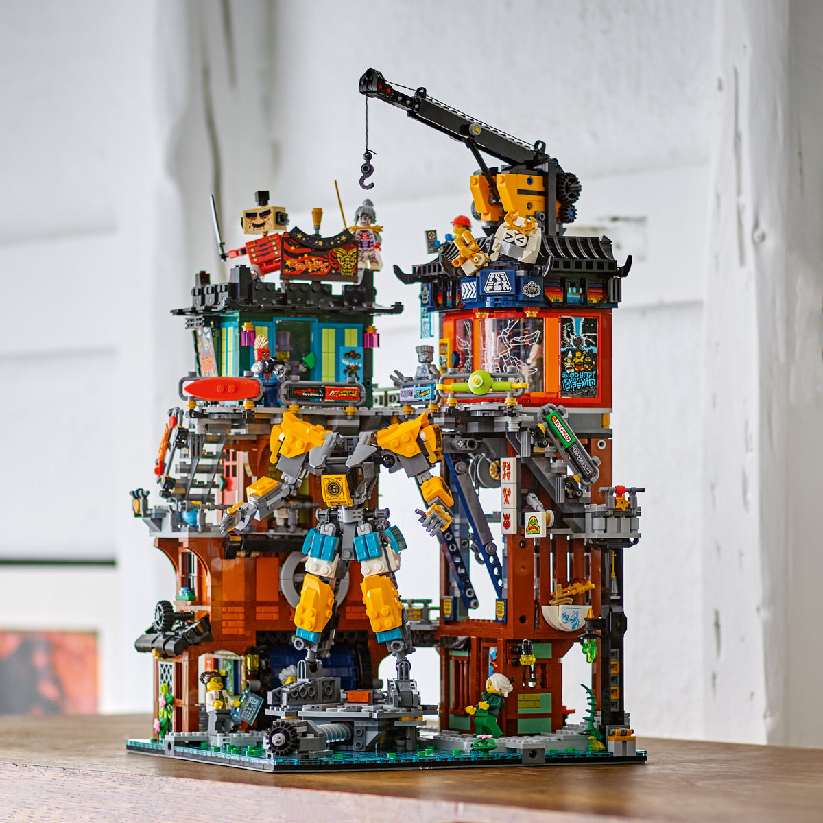 LEGO Ninjago 71837 NINJAGO Cityn työpajat – kuva 8
