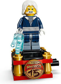 LEGO Ninjago 71860 Lloydin titaanirobotti – 15-vuotisjuhlamalli – kuva 14