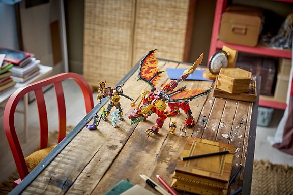 LEGO Ninjago 71868 – Wyldfyren muuntautumiskykyinen lohikäärmerobotti – kuva 11