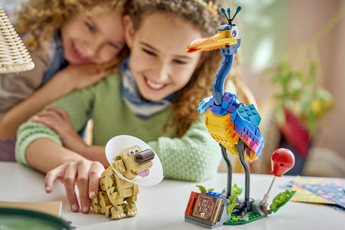 LEGO Disney Pixar 43290 Kevin ja Dogi – kuva 4