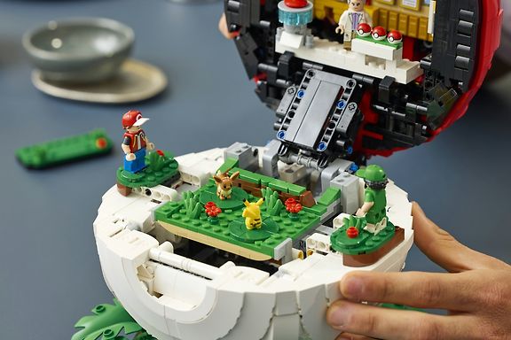 LEGO Pokémon 72154 – Kouluttajan tähtihetkiä Poképallon sisällä – kuva 7