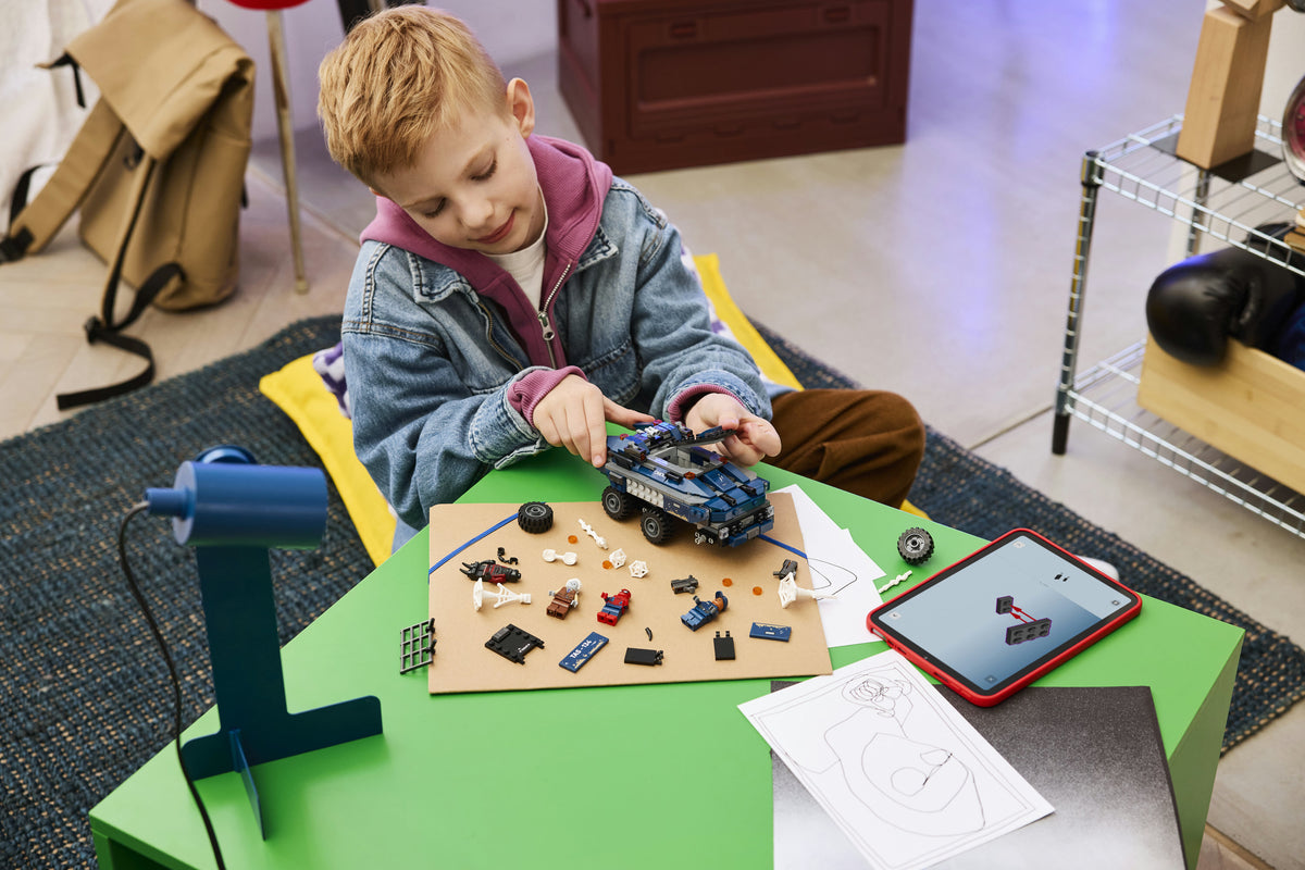 LEGO Marvel 76349 Spider-Man ja vankikuljetuksen takaa-ajo – kuva 8