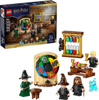 LEGO Harry Potter 76460 Tylypahkan linna: Lajitteluhattuseremonia – kuva 3