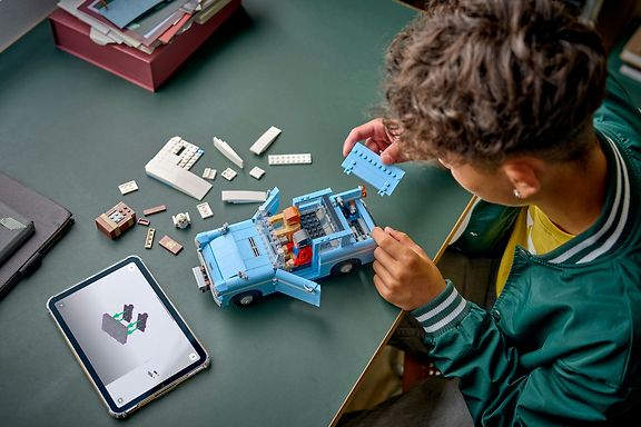 LEGO Harry Potter 76470 Lumottu lentävä Ford Anglia – kuva 5