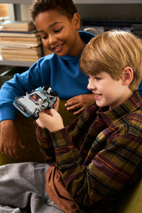 LEGO Speed Champions 77256 Aikakone Paluu tulevaisuuteen ‑elokuvasta 9