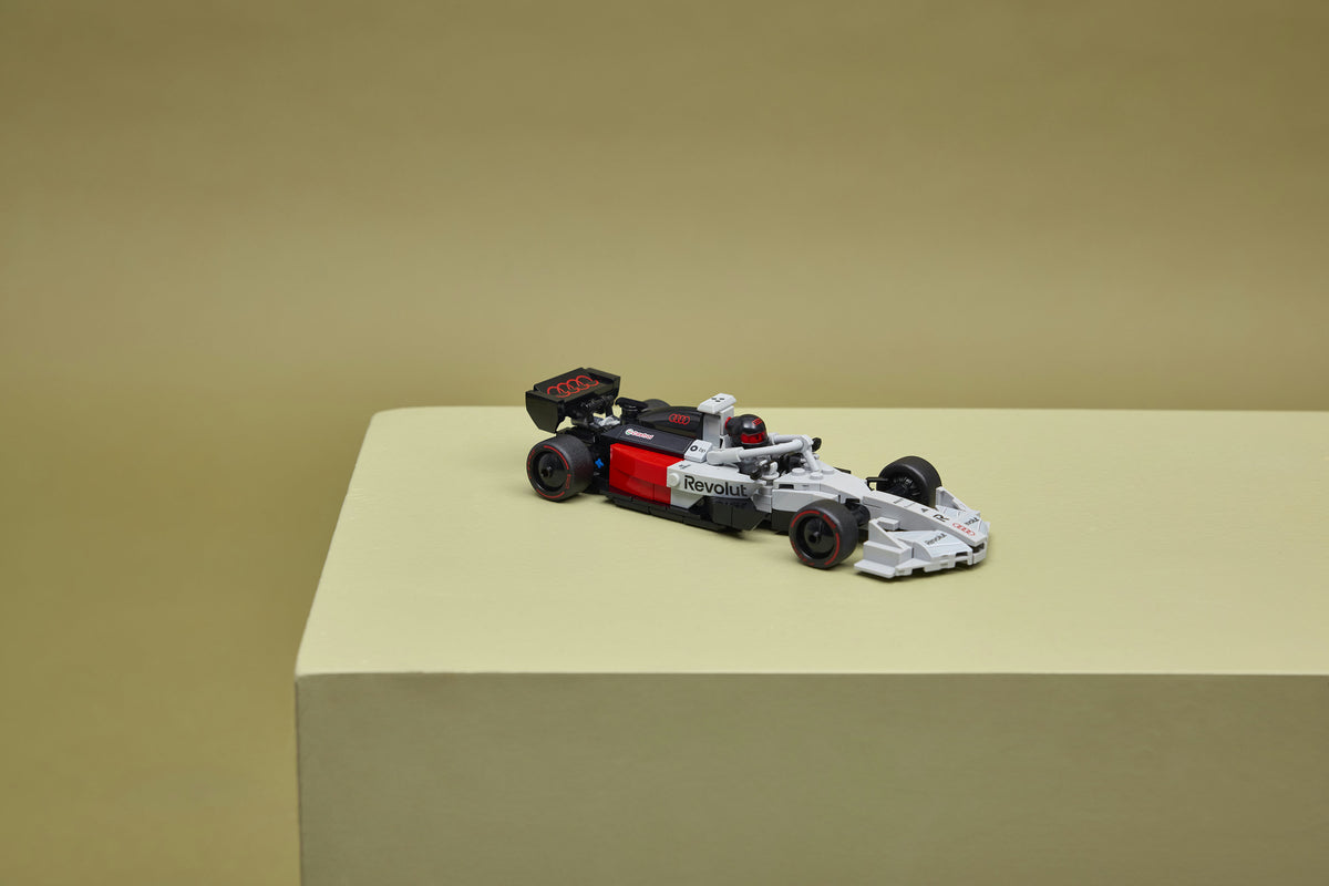 LEGO Speed Champions 77259 Audi Revolut F1® Team R26 ‑kilpa-auto 14