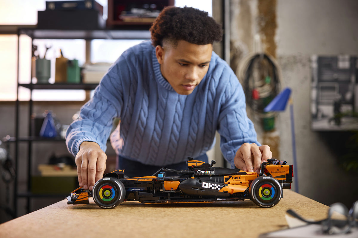 LEGO Technic 42228 McLaren MCL39 F1® auto – kuva 26