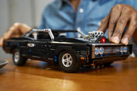 LEGO Technic 42231 - Fast and Furious Dodge Charger R/T ‑auto – kuva 13