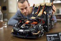 LEGO Technic 42232 Koenigsegg Sadair's Spear ‑mega-auto – kuva 7
