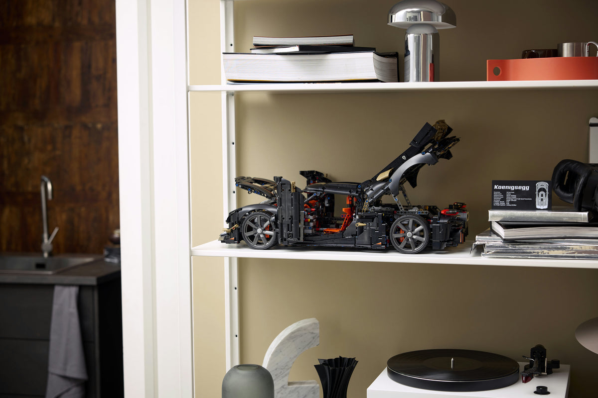 LEGO Technic 42232 Koenigsegg Sadair's Spear ‑mega-auto – kuva 12