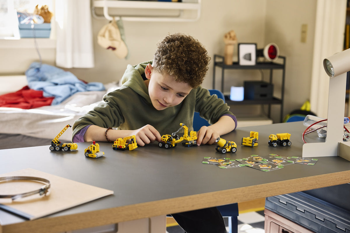LEGO Technic 42233 Mahtavat työkoneet – kuva 6