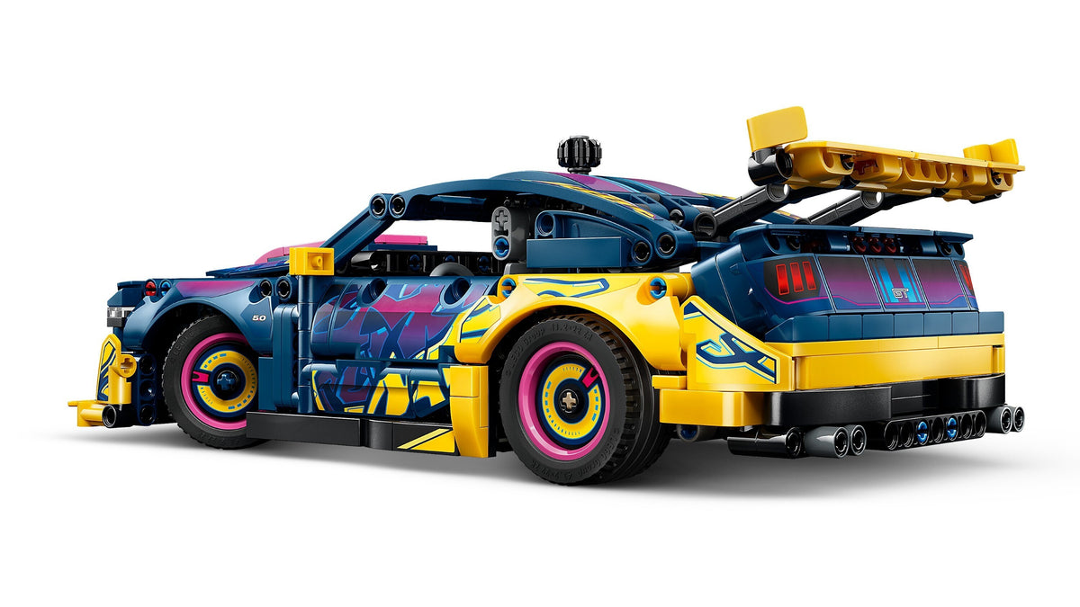 LEGO Technic 42236 Tuunaustallin Ford Mustang GT ‑auto – kuva 8