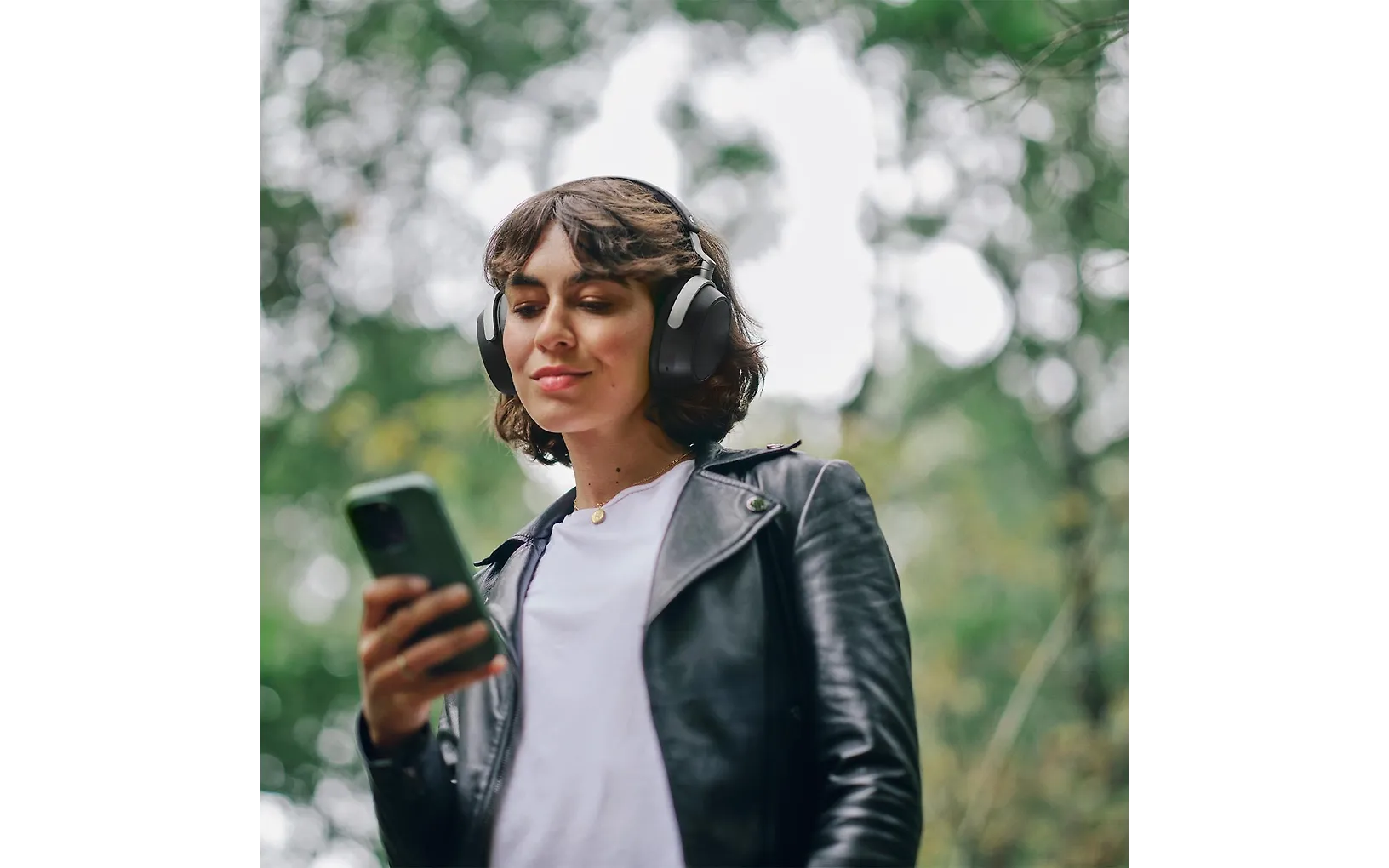 Sennheiser HDB 630 trådlösa brusreducerande hörlurar