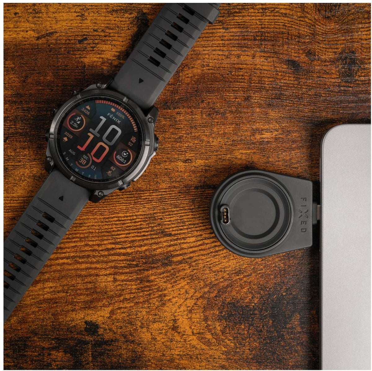 FIXED 3-in-1 langaton latausasema Garmin-kellolle, musta – kuva 4