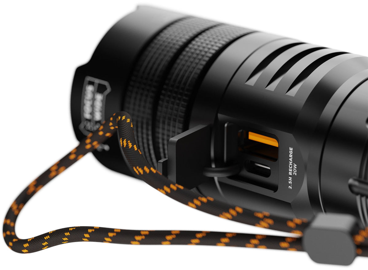 Xtorm Flashlight Power Bank 10500 mAh – kuva 7